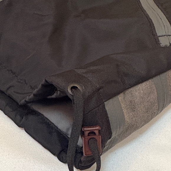 Napapijri Black and Gray Ski Jacket Size L - Picture 13 of 16